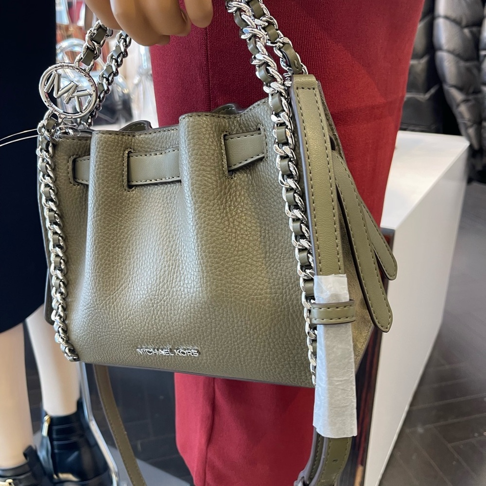 MICHAEL KORS Mina Small Chain Convertible Crossbody XBody Bag
Olive Belted Chain - Picture 9 of 16